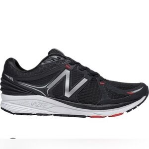 New Balance Vazee Black and Silver Running Shoes - men’s
